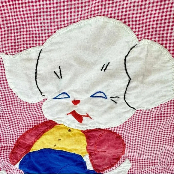 Vintage 40’s handmade appliqué gingham curtain for nursery with kitten and puppy - Picture 4 of 11